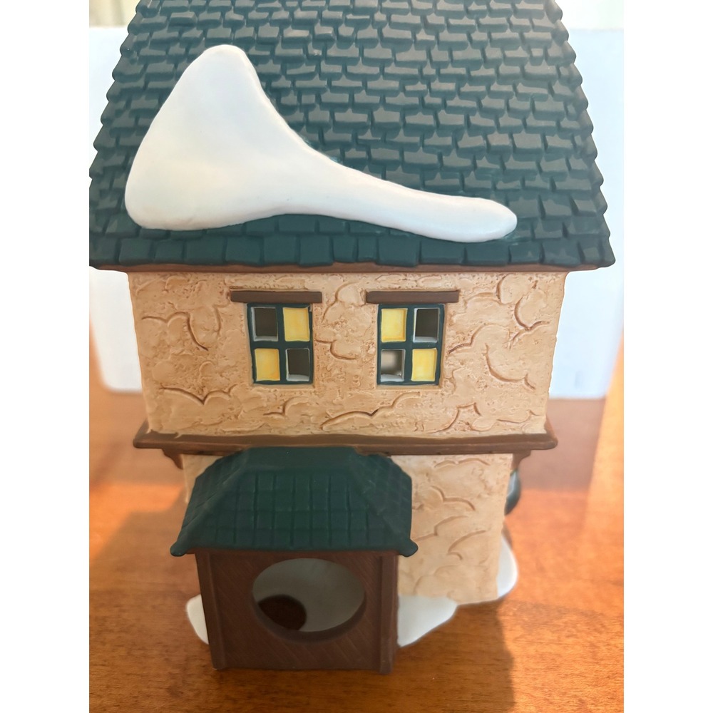 Dept 56 G. Choir's Weights & Scales Dickens Village Series 1997 Christmas House - Picture 3 of 5